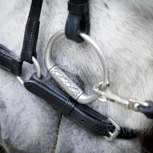 hrimnir_drop_noseband_closeup_s_2