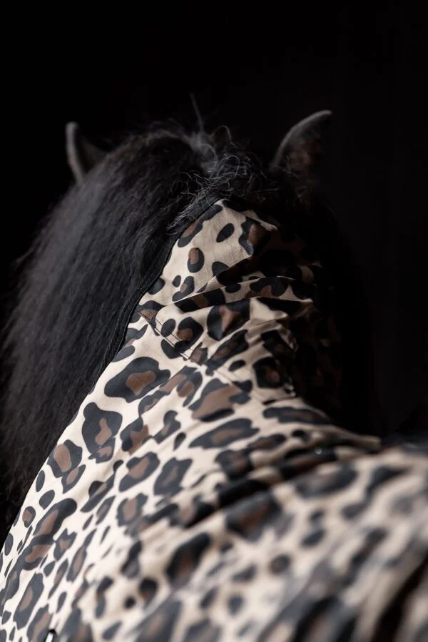 topreiter-horsewear-horse-rain-rug-leopard-neck-detail_1365x2048