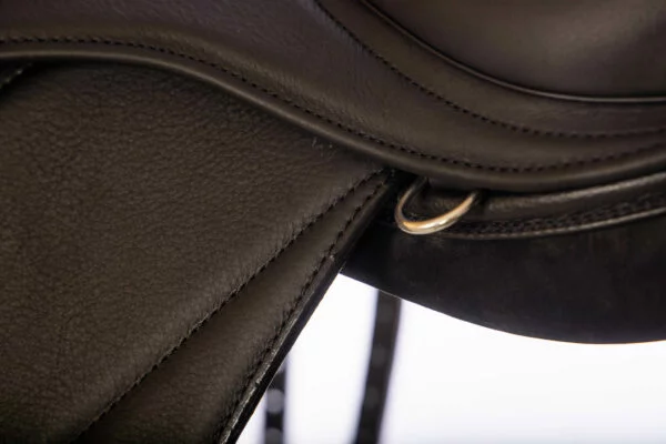Eques Sense saddle close2