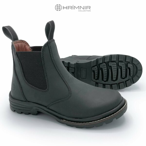 hrímnir_stable_boots_both