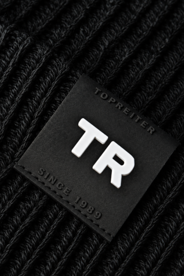 topreiter_basic_beanie_detail_logo_1365x2048