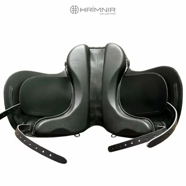 cropped_riding_pad_inside_ok