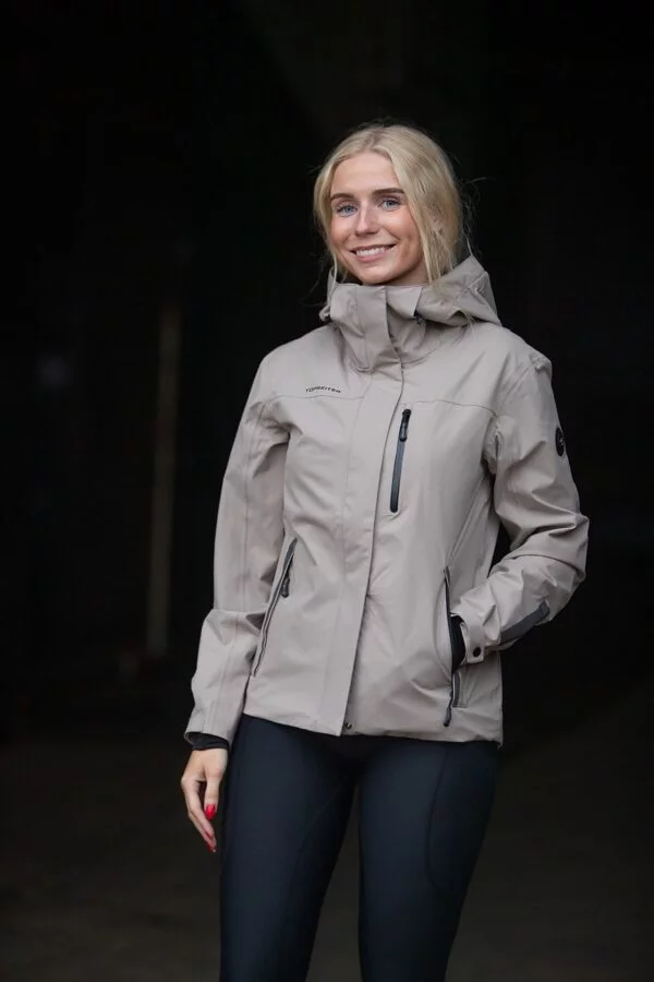 topreiter-rainjacket-gletta-women-sand-front_1920x1920