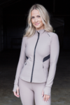 topreiter-alda-sand-jacket-front_1920x1920