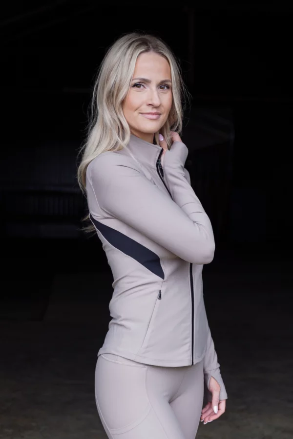 topreiter-alda-sand-jacket-side_1920x1920