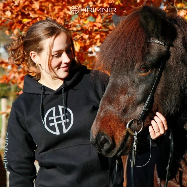 lotti_hoodie_w_watermark