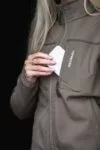 topreiter-jacket-unisex-softshell-glampi-earthgreen-women-phone_1920x1920