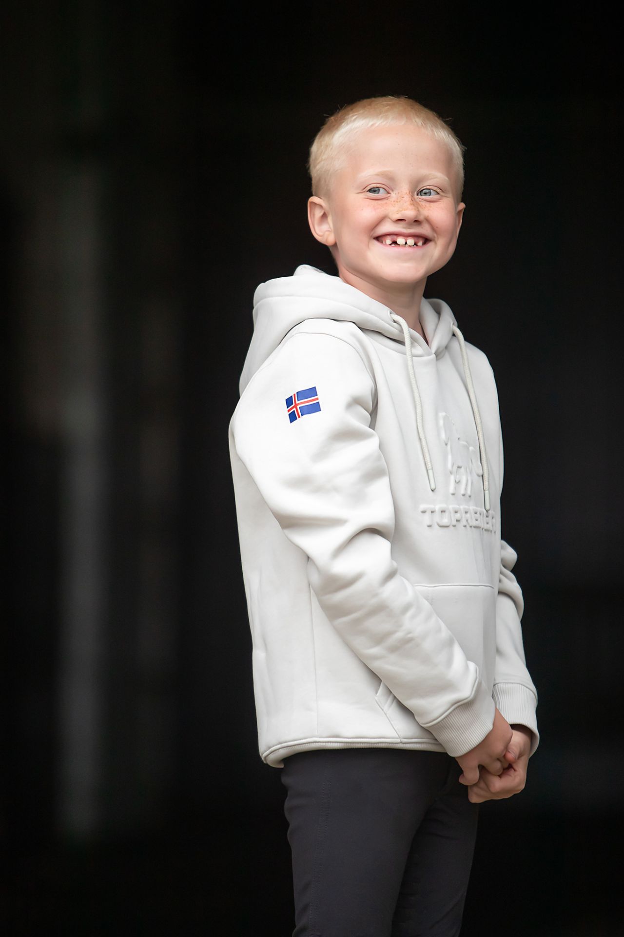 topreiter-kids-hoodie-3d-beige-side_1920x1920