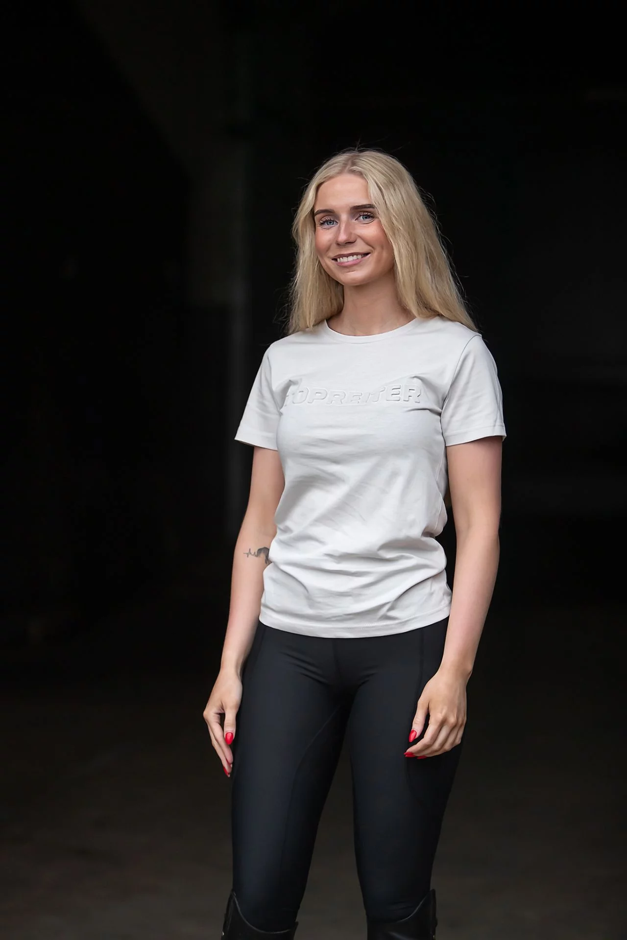 topreiter-3d-tshirt-women-front_1920x1920