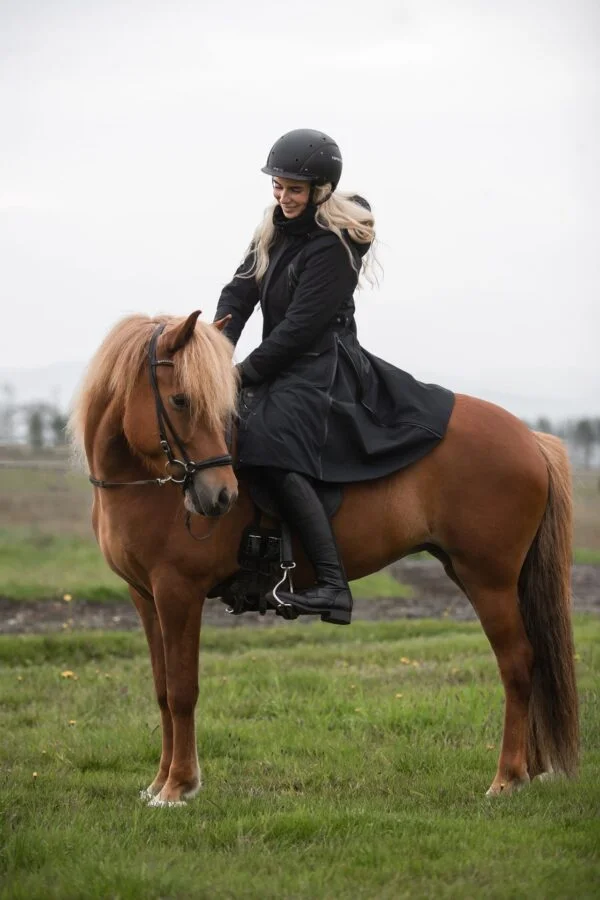 topreiter_blika_riding_parka_horse_side_1920x1920