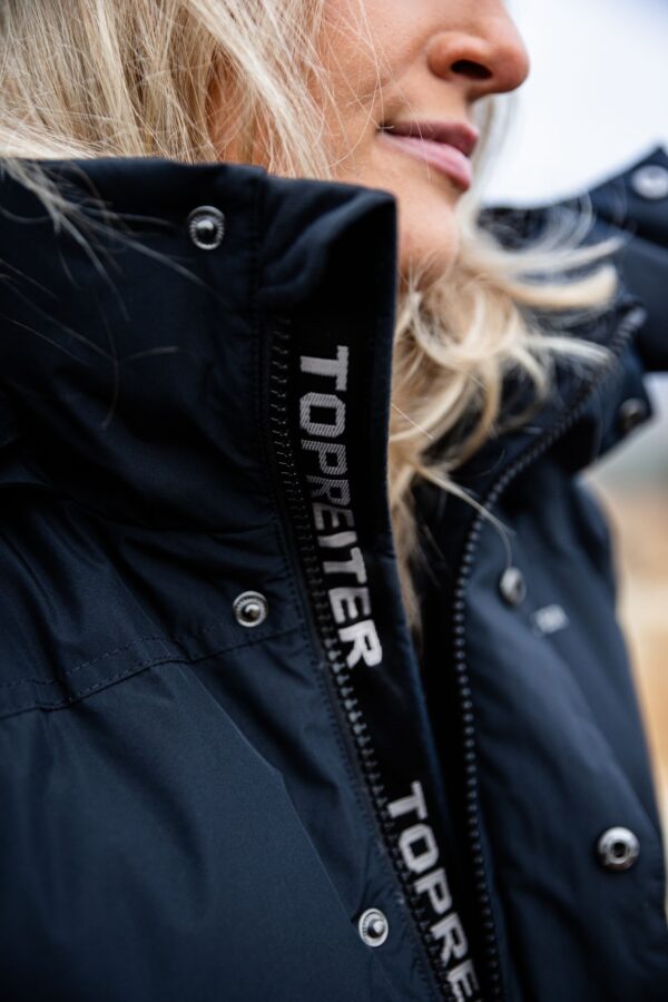topreiter_downjacket_assa_black_detail_1920x1920