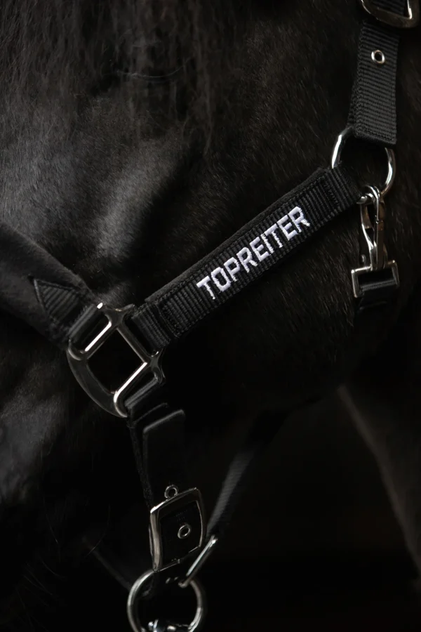 topreiter-halter-klaki-iceland-black-logo_1365x2048