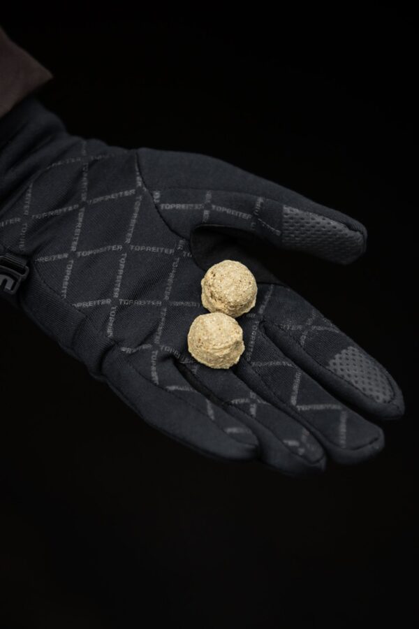 Topreiter-gloves-unisex-osk-black-detail_1365x2048