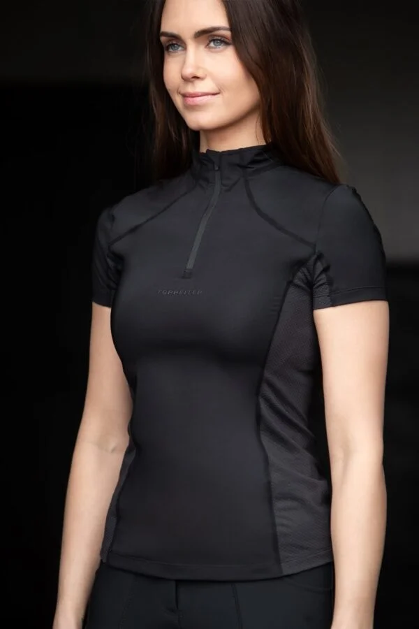 topreiter-julia-tshirt-black-front_1365x2048