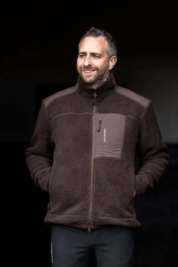 topreiter-equestrianwear-men-fleece-jacket-kjolur-brown-front_1365x2048