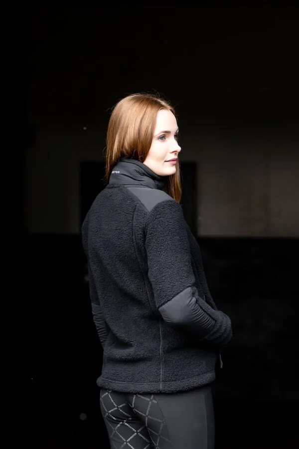 topreiter-equestrianwear-women-fleece-jacket-keila-black-back_1365x2048